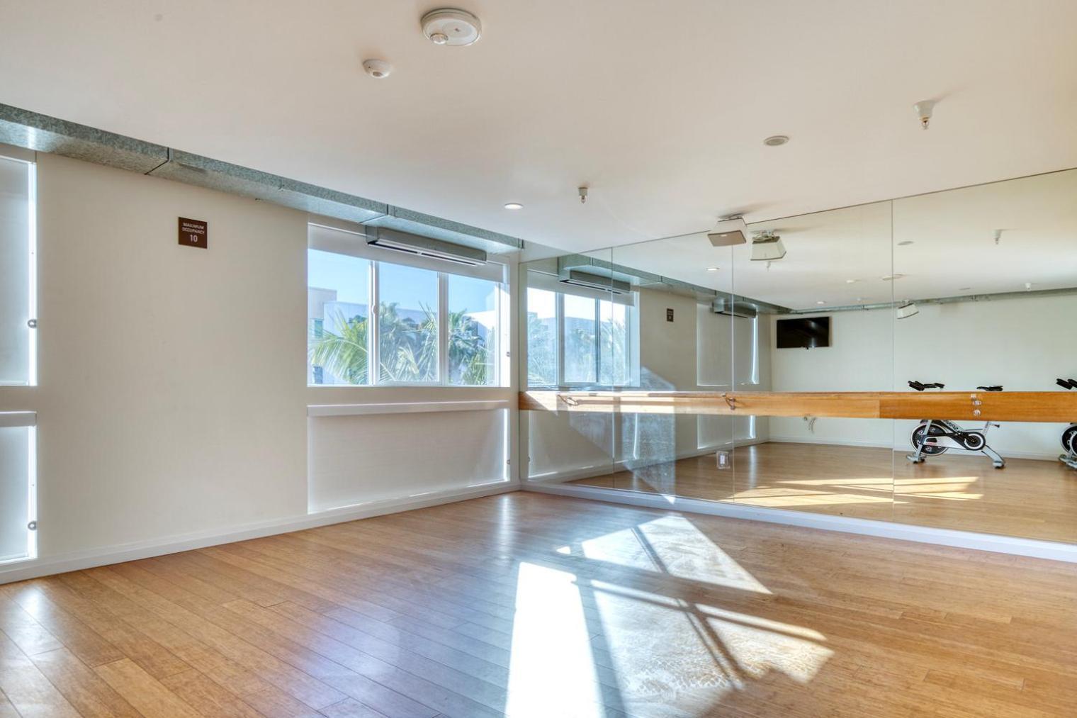 Playa Vista 1br W Pool Gym Lounge Wd Nr 405 Lax-1024 * Los Angeles